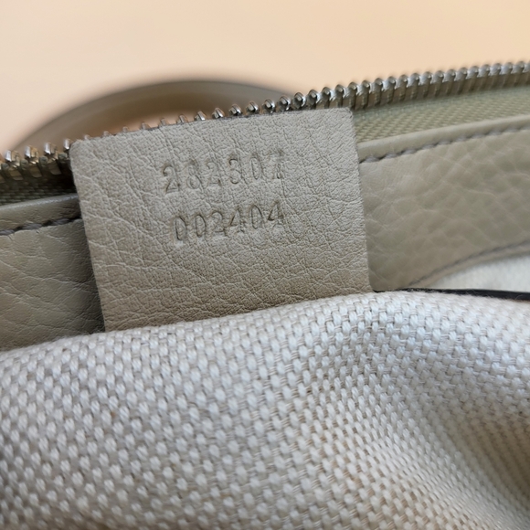 GUCCI Soho Grey Gold Leather Tassel Tote Bag..Authentic.. - Picture 12 of 15